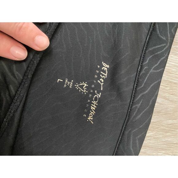 Betsey Johnson Performance Black Animal Print Sweatshirt Womens Size Large - Picture 4 of 6